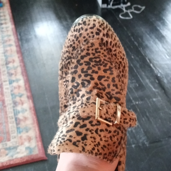 Shoes - Picture 4 of 4